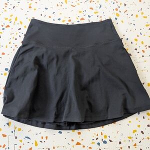 Girlfriend Collective Black Skater Skort Medium